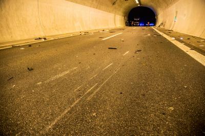 B14/Leutenbach: Mann wird im Leutenbacher Tunnel aus Auto geschleudert und verstirbt